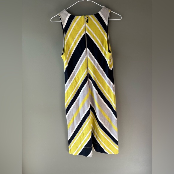 Banana Republic Milly Dress Lime Green/Yellow Ponte Knit Chevron Striped Sz 2 - Picture 7 of 9